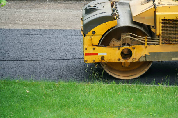 Driveway Snow Removal Preparation in Sayreville, NJ